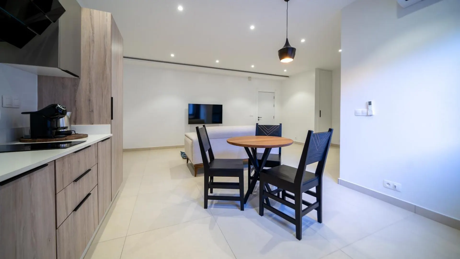 Hotel Africaworks Suites Dakar